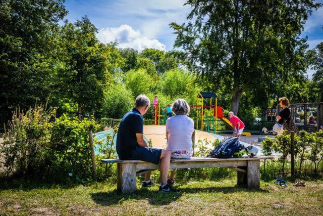Ferienhaus Vakantiewoning - Kon. Emmaweg 26 | 'uitspanning Oranjezon'